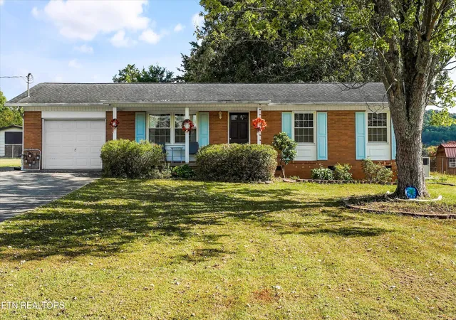 Photo 1 of Single family home for sale at 6712 Greenbrook Dr, Knoxville, TN 37931 | MLS# 1357939 | Listing updated on 2026-10-28
