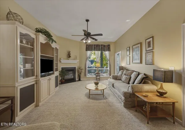 Photo 4 of Sale Pending at 440 Tigitsi Cir, Loudon, TN 37774 | MLS# 1358730 | Listing updated on 2026-10-28