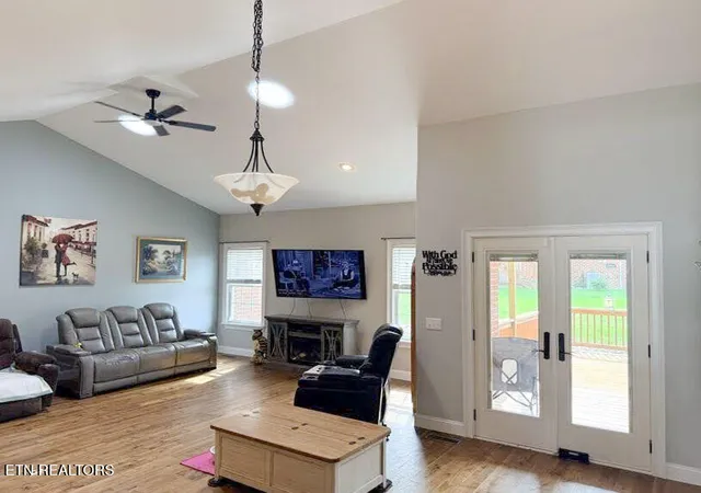 Listing Photo 5 - Condo for sale in building located at 139 Genesis Ave, Crossville, TN 38571