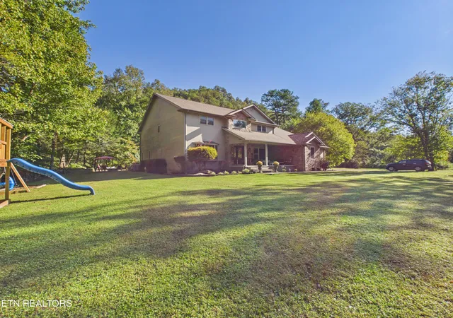 Photo 2 of Single family home for sale at 2247 State Hwy 188, Middlesboro, KY 40965 | MLS# 1358708 | Listing updated on 2026-10-15