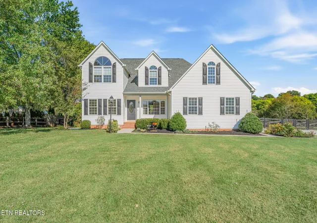 Single family home for sale at 3716 Laurel Ridge Dr, Maryville, TN 37801 | MLS# 1358802