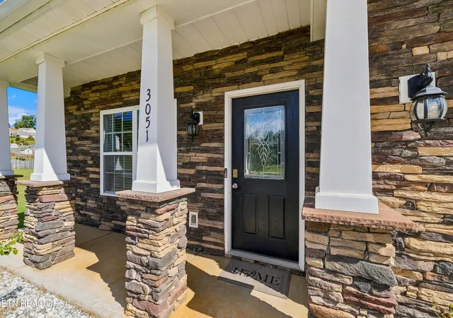 Photo 2 of Single family home for sale at 3051 Sagegrass Dr, Louisville, TN 37777 | MLS# 1359648 | Listing updated on 2026-10-22