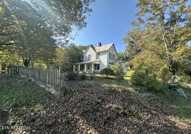 Photo 2 of Single family home for sale at 2628 Bethel Church Rd, Sevierville, TN 37876 | MLS# 1359293 | Listing updated on 2026-10-20