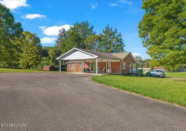 Photo 2 of Single family home for sale at 354 County Rd 516, Englewood, TN 37329 | MLS# 1358954 | Listing updated on 2026-10-29