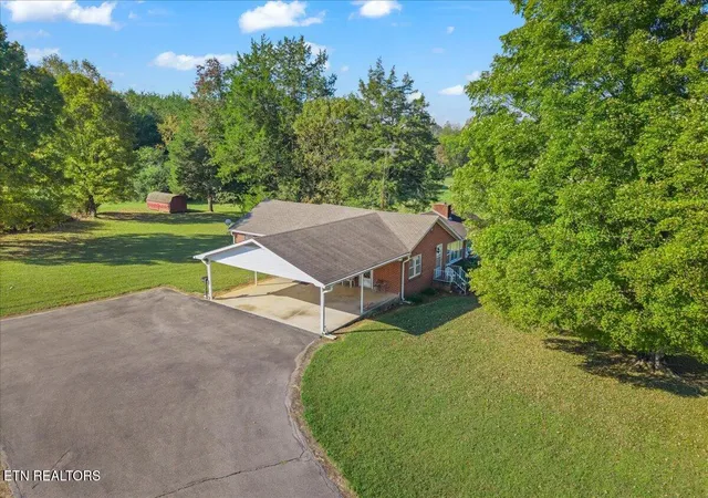 Photo 3 of Single family home for sale at 354 County Rd 516, Englewood, TN 37329 | MLS# 1358954 | Listing updated on 2026-10-29