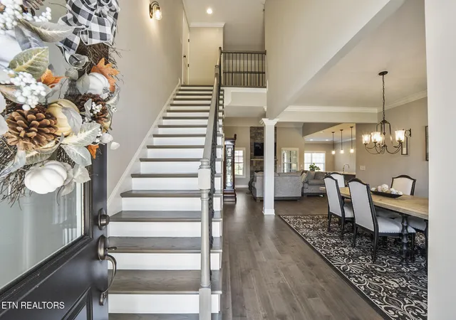 Photo 2 of Single family home for sale at 921 Valley Glen Blvd, Knoxville, TN 37922 | MLS# 1358998 | Listing updated on 2026-10-28