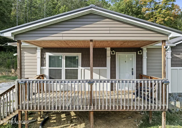 Photo 4 of Single family home for sale at 771 Archer Rd, Luttrell, TN 37779 | MLS# 1359043 | Listing updated on 2026-10-18