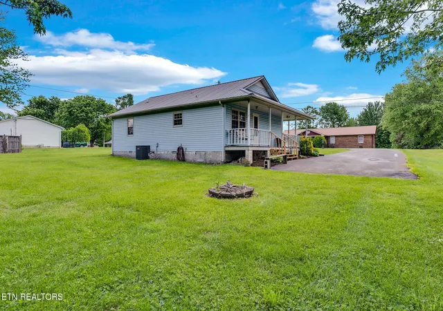 Photo 2 of Single family home for sale at 280 Durant St, Cookeville, TN 38506 | MLS# 1359051 | Listing updated on 2026-10-16