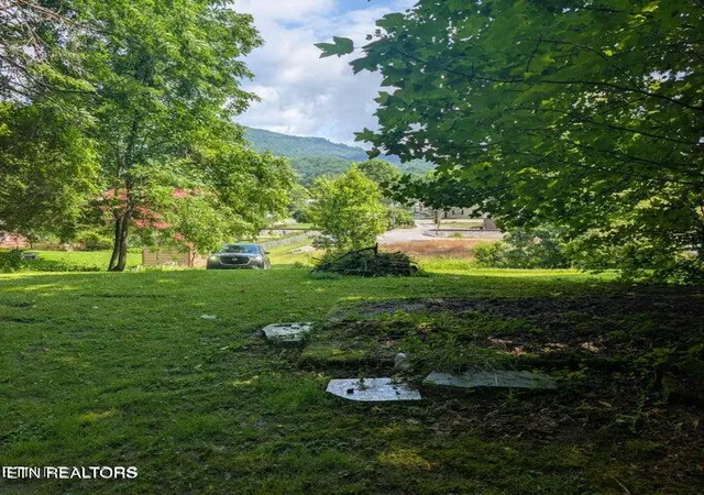 Photo 4 of Land for sale at 0 Bowling Rd, Middlesboro, KY 40965 | MLS# 1359116 | Listing updated on 2026-10-16