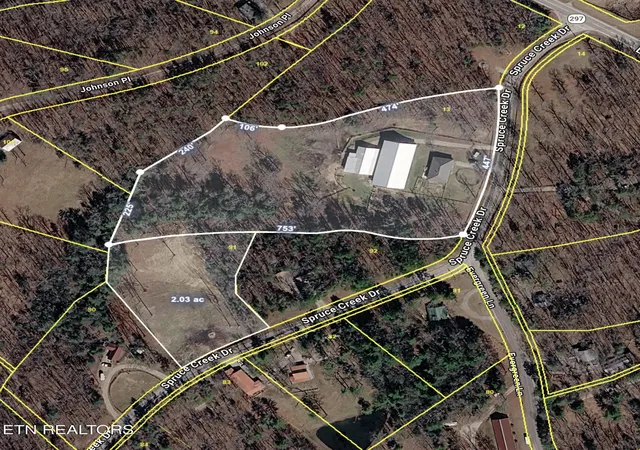 Photo 1 of Single family home for sale at 320 Spruce Crk Dr, Jamestown, TN 38556 | MLS# 1359438 | Listing updated on 2026-10-28