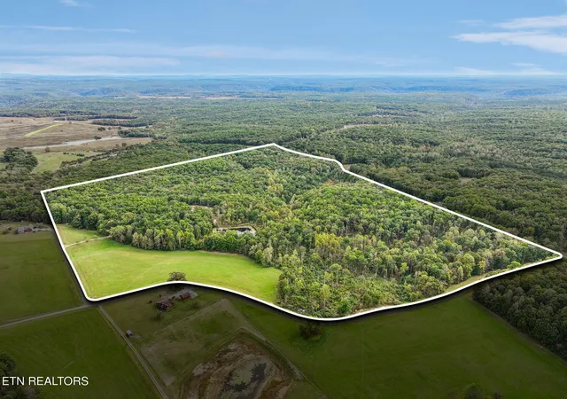 Photo 1 of Single family home for sale at 5075 Eastland Rd, Sparta, TN 38583 | MLS# 1359252 | Listing updated on 2026-10-17