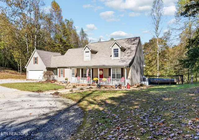 Photo 2 of Single family home for sale at 837 Sunk Cane Rd, Crawford, TN 38554 | MLS# 1360100 | Listing updated on 2026-10-26