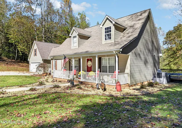 Photo 3 of Single family home for sale at 837 Sunk Cane Rd, Crawford, TN 38554 | MLS# 1360100 | Listing updated on 2026-10-26