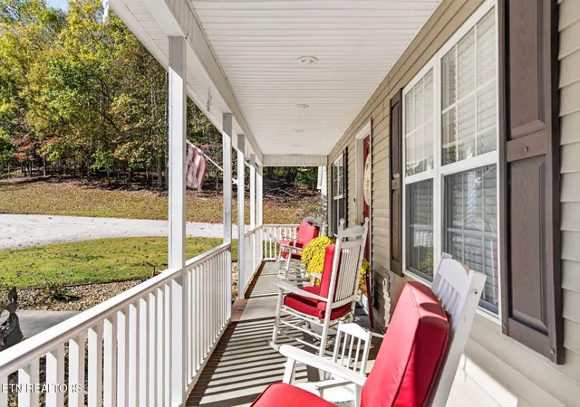 Photo 4 of Single family home for sale at 837 Sunk Cane Rd, Crawford, TN 38554 | MLS# 1360100 | Listing updated on 2026-10-26
