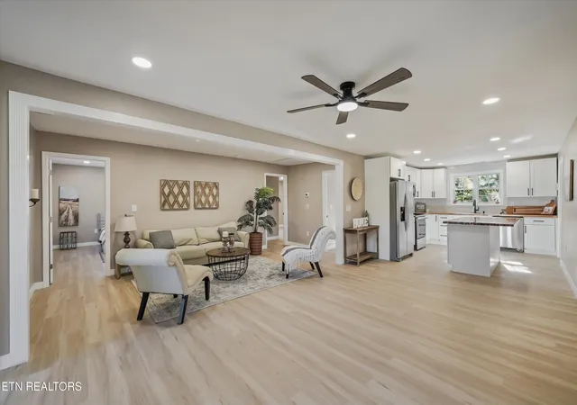 Photo 4 of Sale Pending at 16320 Steekee Rd, Loudon, TN 37774 | MLS# 1359894 | Listing updated on 2026-10-31