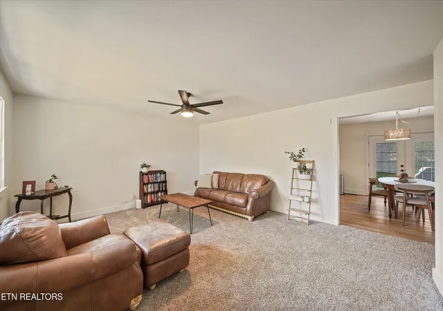 Photo 4 of Single family home for sale at 5201 Pryor Dr, Knoxville, TN 37921 | MLS# 1359803 | Listing updated on 2026-10-29