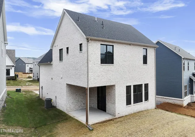 Photo 2 of Single family home for sale at 2567 Marshall Pass Rd, Knoxville, TN 37932 | MLS# 1360186 | Listing updated on 2026-10-29