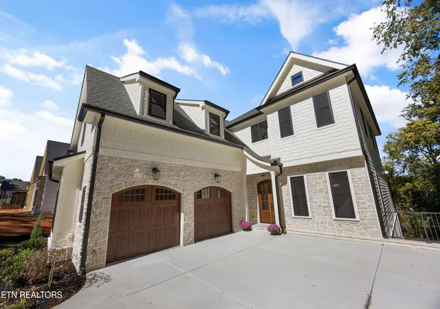 Photo 1 of Single family home for sale at 12931 Siena Ln, Knoxville, TN 37934 | MLS# 1359558 | Listing updated on 2026-10-24