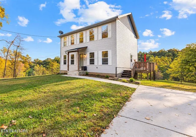 Photo 1 of Single family home for sale at 478 Bunch Rd, Blaine, TN 37709 | MLS# 1359799 | Listing updated on 2026-10-23