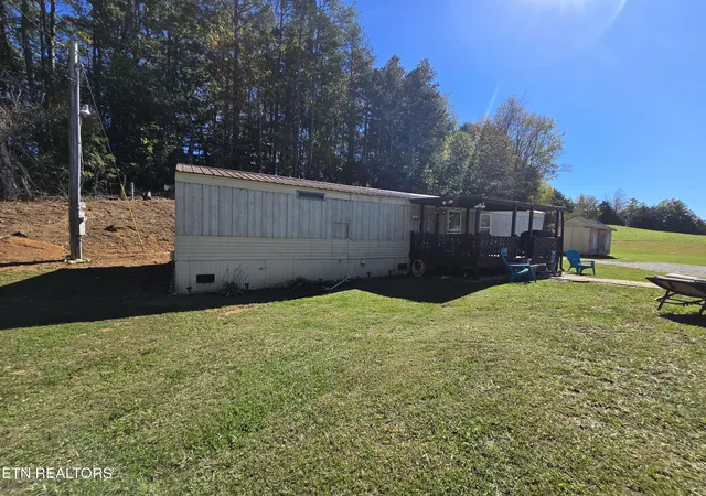 Photo 3 of Single family home for sale at 106 Ely Ln, Cumberland Gap, TN 37724 | MLS# 1359628 | Listing updated on 2026-10-21
