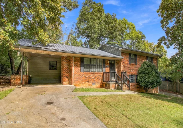 Photo 1 of Single family home for sale at 2850 SE Mcdaris Cir, Cleveland, TN 37323 | MLS# 1360121 | Listing updated on 2026-10-26