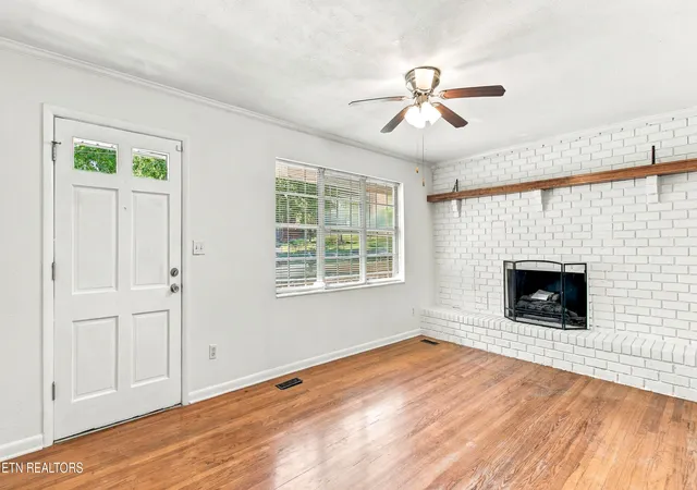 Photo 3 of Single family home for sale at 2850 SE Mcdaris Cir, Cleveland, TN 37323 | MLS# 1360121 | Listing updated on 2026-10-26