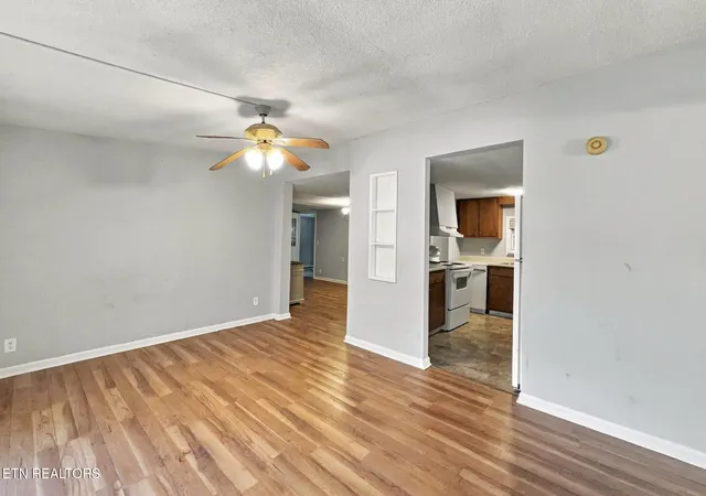 Photo 3 of Single family home for sale at 9016 Andersonville Pike, Powell, TN 37849 | MLS# 1360010 | Listing updated on 2026-10-28