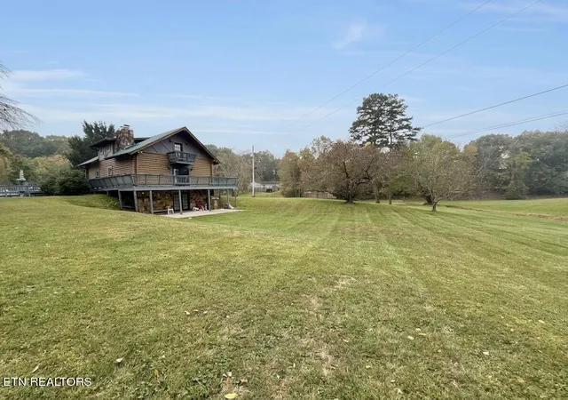 Photo 2 of Single family home for sale at 215 Grave Hl Rd, Oneida, TN 37841 | MLS# 1359886 | Listing updated on 2026-10-23