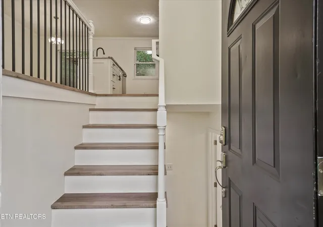 Photo 2 of Single family home for sale at 2329 Roundtree Rd, Knoxville, TN 37923 | MLS# 1360036 | Listing updated on 2026-10-25