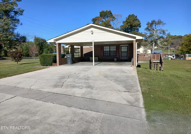 Photo 2 of Single family home for sale at 107 Susong Dr, Morristown, TN 37814 | MLS# 1359996 | Listing updated on 2026-10-24