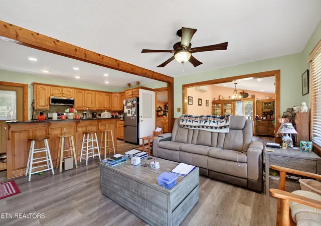 Photo 3 of Single family home for sale at 115 W Creek Ln, Gainesboro, TN 38562 | MLS# 1360055 | Listing updated on 2026-10-26