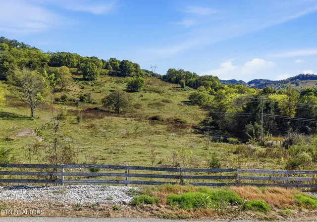 Photo 4 of Land for sale at 00 Sullivans Bnd Rd, Elmwood, TN 38560 | MLS# 1360056 | Listing updated on 2026-10-26