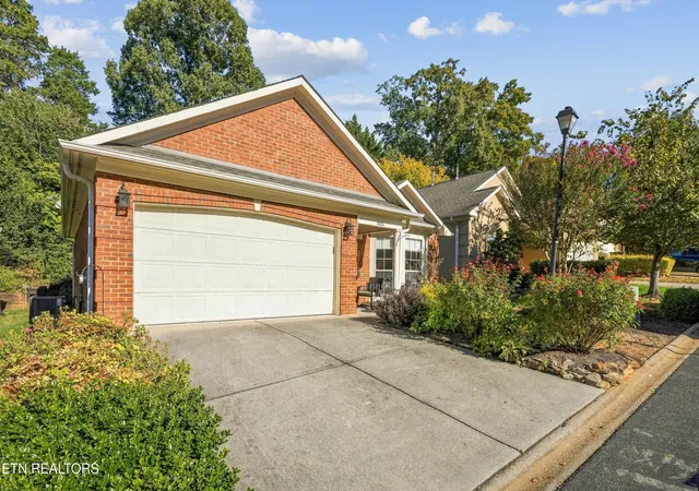 Photo 1 of Single family home for sale at 8861 Lennox View Way, Knoxville, TN 37923 | MLS# 1360148 | Listing updated on 2026-10-29