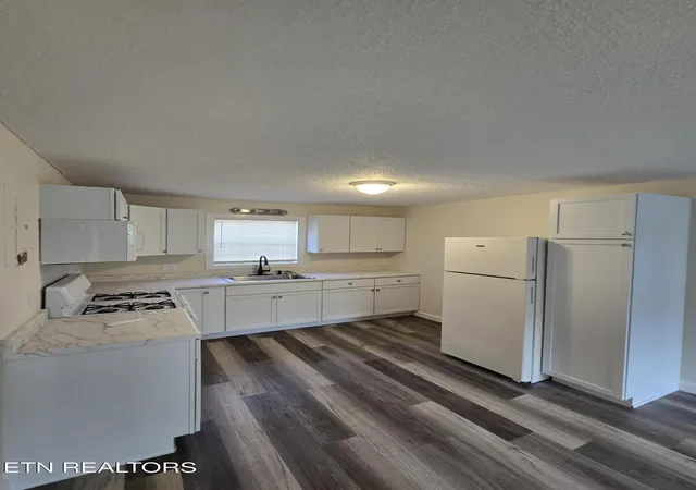 Photo 1 of Multi family home for sale at 101-103 Walsh Ln, Oak Ridge, TN 37830 | MLS# 1360123 | Listing updated on 2026-10-26