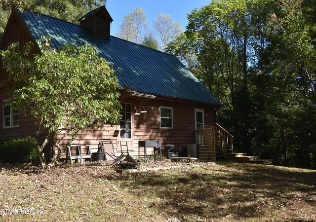 Photo 3 of Single family home for sale at 75 Campbell Ln, Sparta, TN 38583 | MLS# 1360074 | Listing updated on 2026-10-26