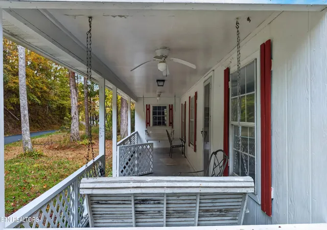 Photo 2 of Single family home for sale at 814 Adams Ln, Mooresburg, TN 37811 | MLS# 1360183 | Listing updated on 2026-10-27