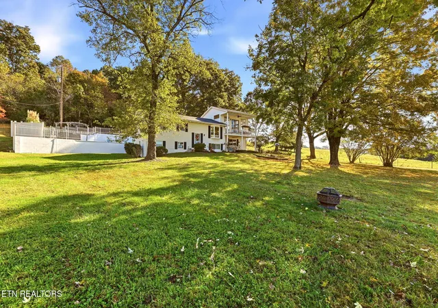 Photo 2 of Single family home for sale at 1106 Creek Rd, Strawberry Plains, TN 37871 | MLS# 1360244 | Listing updated on 2026-10-30