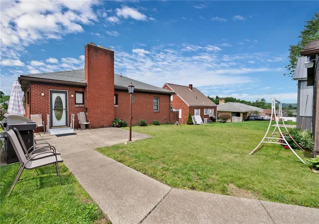 Photo 3 of Sale Pending at 1007 High St, Brownsville, PA 15417 | MLS# 1703664 | Listing updated on 2026-09-09
