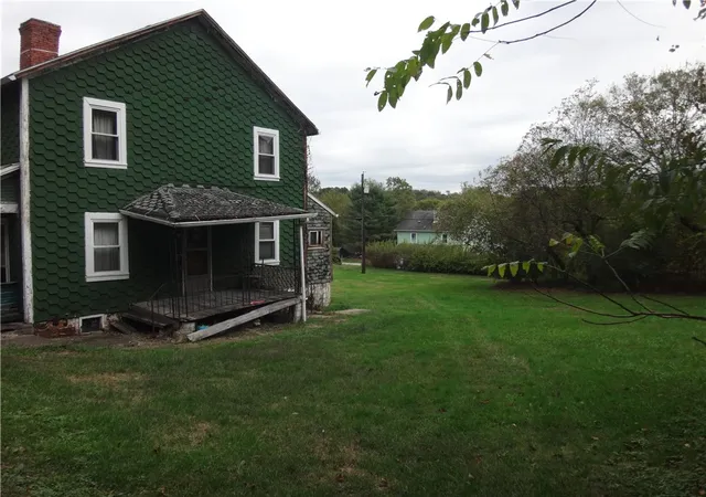 Photo 3 of Sale Pending at 914 Coal St, Republic, PA 15475 | MLS# 1726054 | Listing updated on 2026-09-02