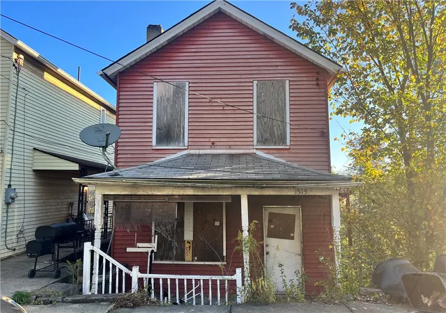 Photo 1 of Single family home for sale at 1515 Ridge Ave, Braddock, PA 15104 | MLS# 1727056 | Listing updated on 2026-10-22