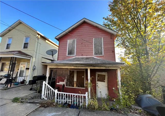 Photo 2 of Single family home for sale at 1515 Ridge Ave, Braddock, PA 15104 | MLS# 1727056 | Listing updated on 2026-10-22