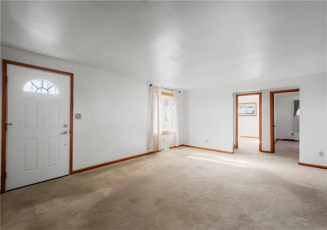 Photo 3 of Single family home for sale at 275 Hallam Rd, Washington, PA 15301 | MLS# 1730599 | Listing updated on 2026-09-08