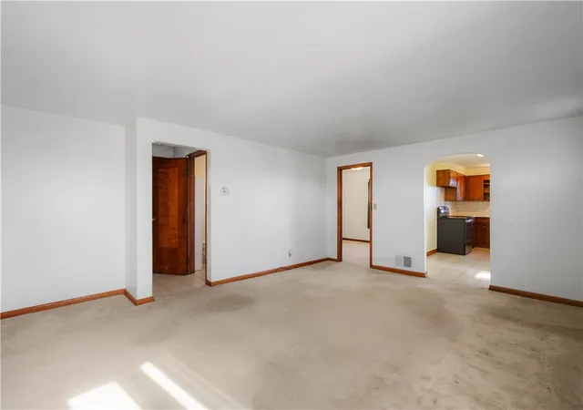 Photo 4 of Single family home for sale at 275 Hallam Rd, Washington, PA 15301 | MLS# 1730599 | Listing updated on 2026-09-08