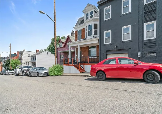Photo 2 of Single family home for sale at 295 38th Street, Pittsburgh, PA 15201 | MLS# 1732056 | Listing updated on 2026-09-14
