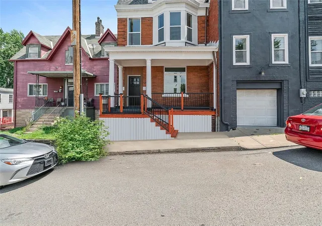 Photo 3 of Single family home for sale at 295 38th Street, Pittsburgh, PA 15201 | MLS# 1732056 | Listing updated on 2026-09-14