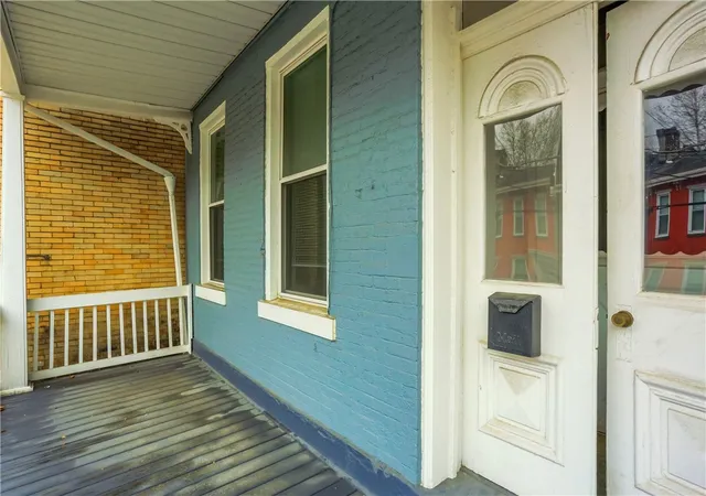 Photo 3 of Sale Pending at 116 Hemlock St, Allegheny, PA 15212 | MLS# 1736209 | Listing updated on 2026-09-08
