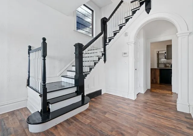 Photo 3 of Sale Pending at 3 E Mcintyre, Pittsburgh, PA 15214 | MLS# 1735328 | Listing updated on 2026-09-01
