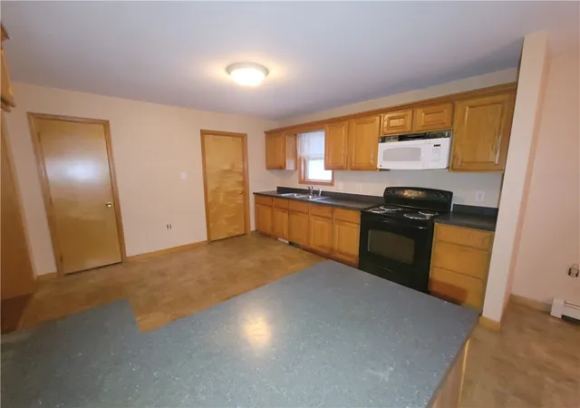 Photo 3 of Single family home for sale at 2055 Markleton School Rd, Rockwood, PA 15557 | MLS# 1736737 | Listing updated on 2026-09-09