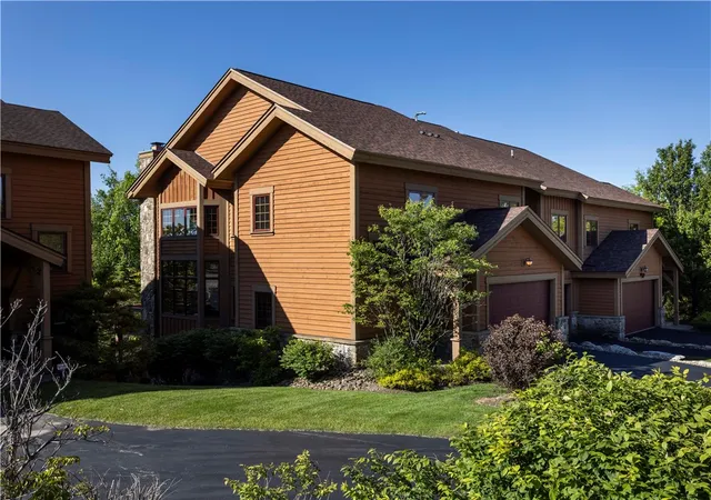 Photo 3 of Townhouse for sale at 112 Southwind Dr, Champion, PA 15622 | MLS# 1738418 | Listing updated on 2026-09-02