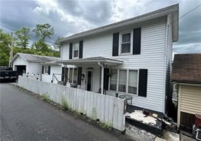 Photo 2 of Single family home for sale at 42 Walnut Ave, Dunbar, PA 15431 | MLS# 1738901 | Listing updated on 2026-09-08